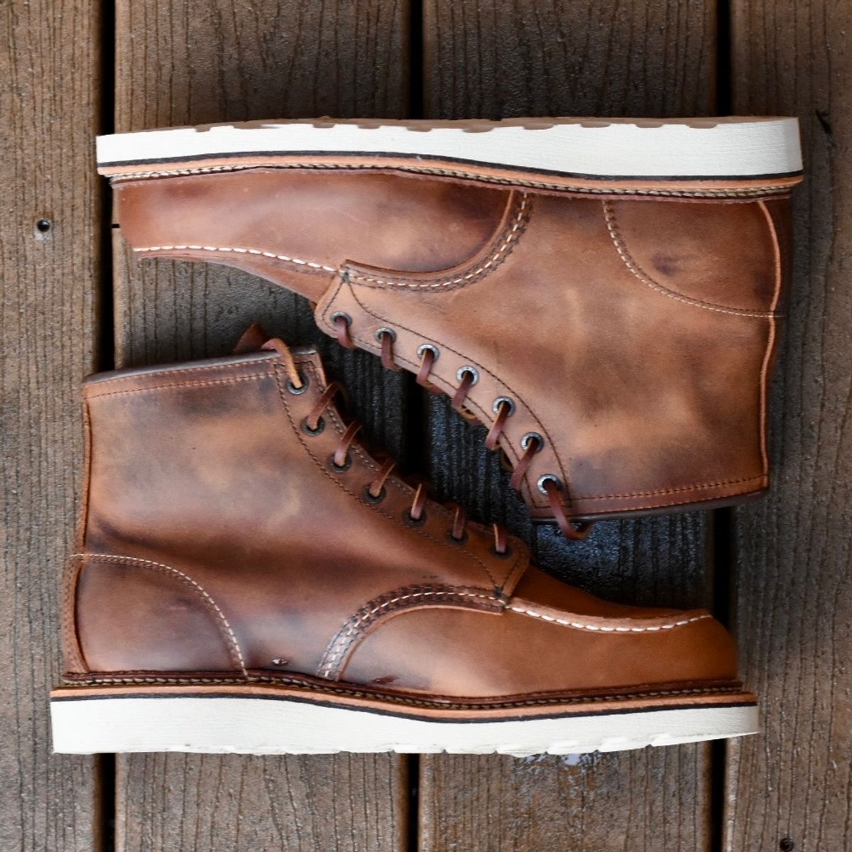 Photo by bluehenboots on October 5, 2022 of the Red Wing 6-Inch Classic Moc in S.B. Foot Copper Rough and Tough.