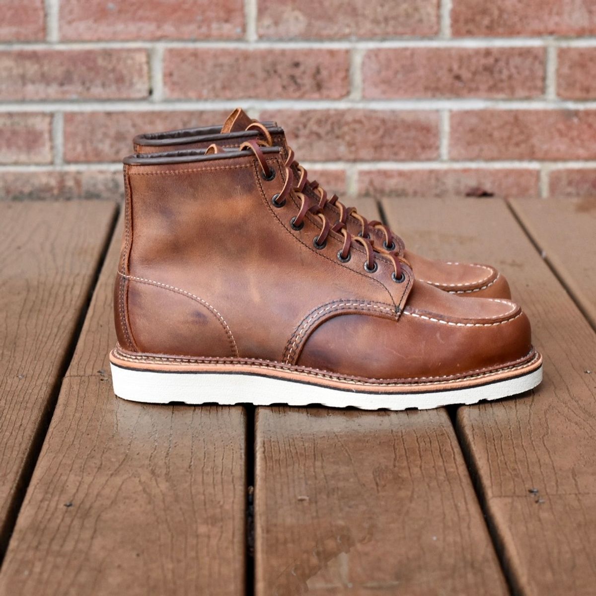 Photo by bluehenboots on October 5, 2022 of the Red Wing 6-Inch Classic Moc in S.B. Foot Copper Rough and Tough.