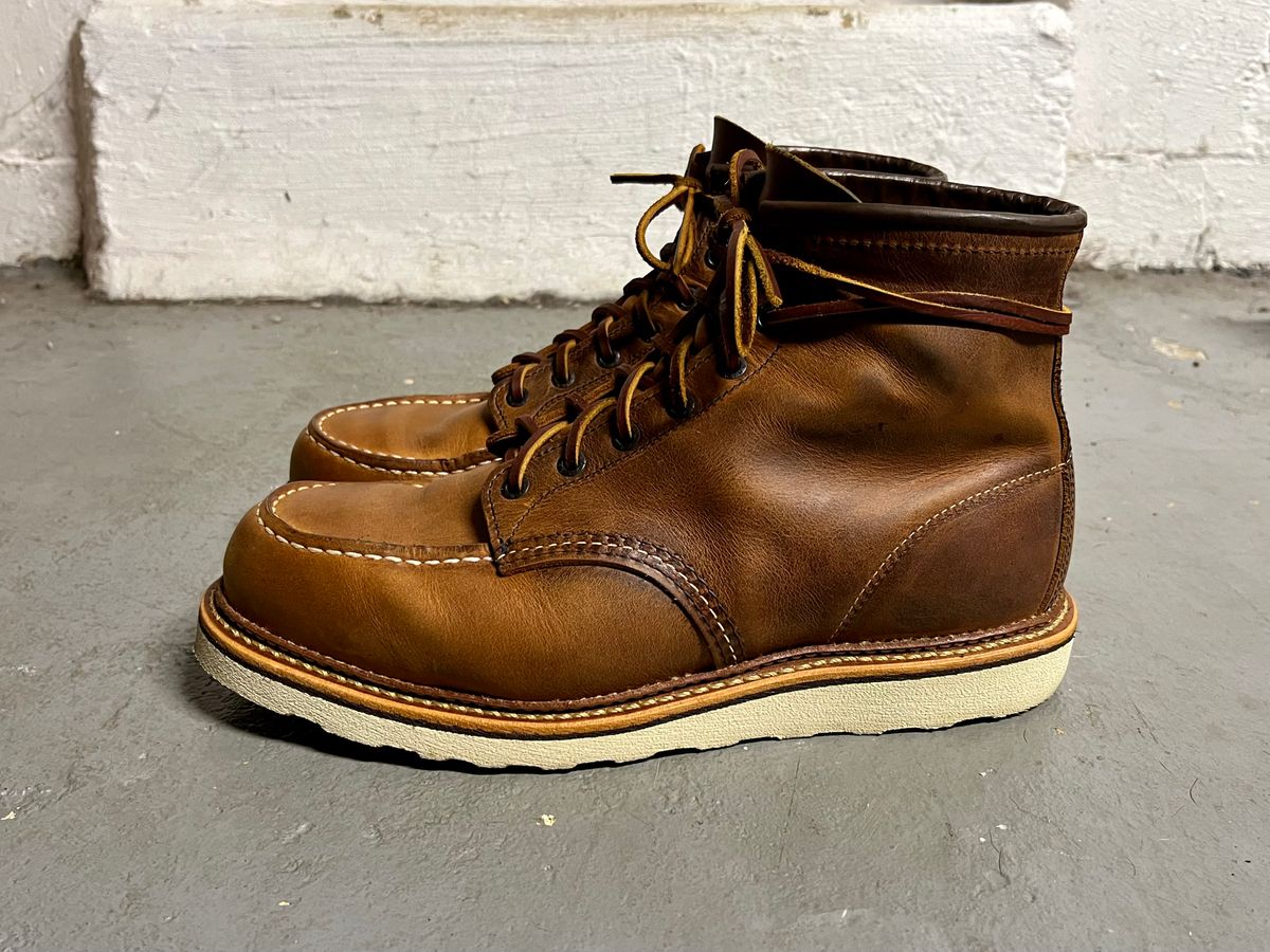 Photo by bluehenboots on November 6, 2022 of the Red Wing 6-Inch Classic Moc in S.B. Foot Copper Rough and Tough.