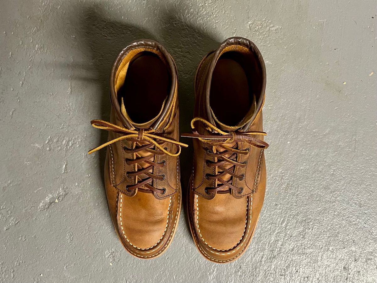 Photo by bluehenboots on November 6, 2022 of the Red Wing 6-Inch Classic Moc in S.B. Foot Copper Rough and Tough.