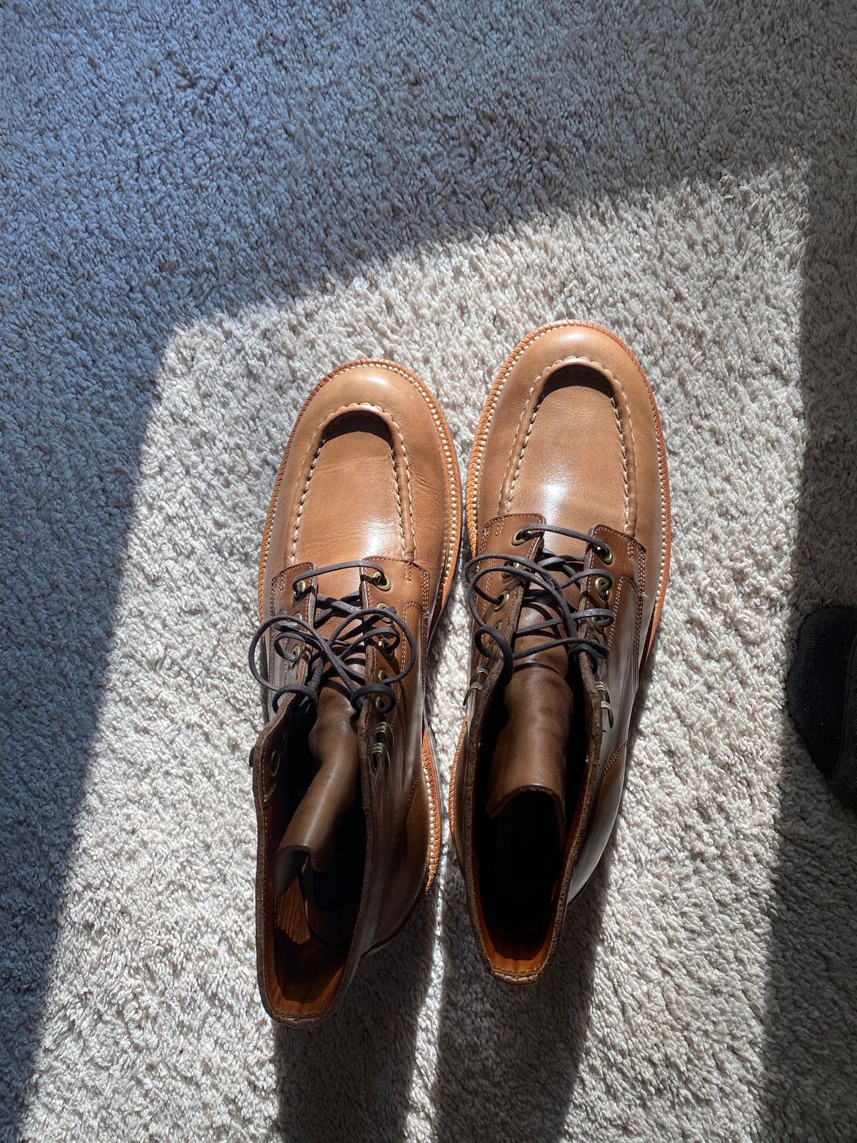 Photo by JCBoots on October 9, 2023 of the Grant Stone Brass Boot in Horween Natural Chromexcel.