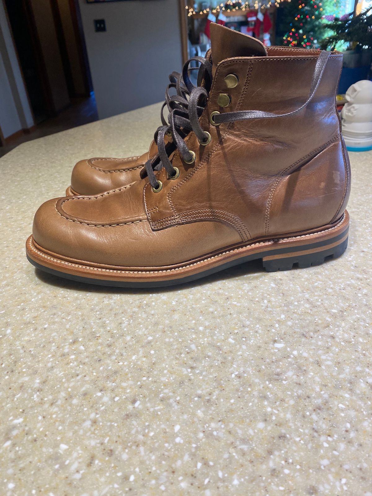 Photo by JCBoots on January 2, 2024 of the Grant Stone Brass Boot in Horween Natural Chromexcel.