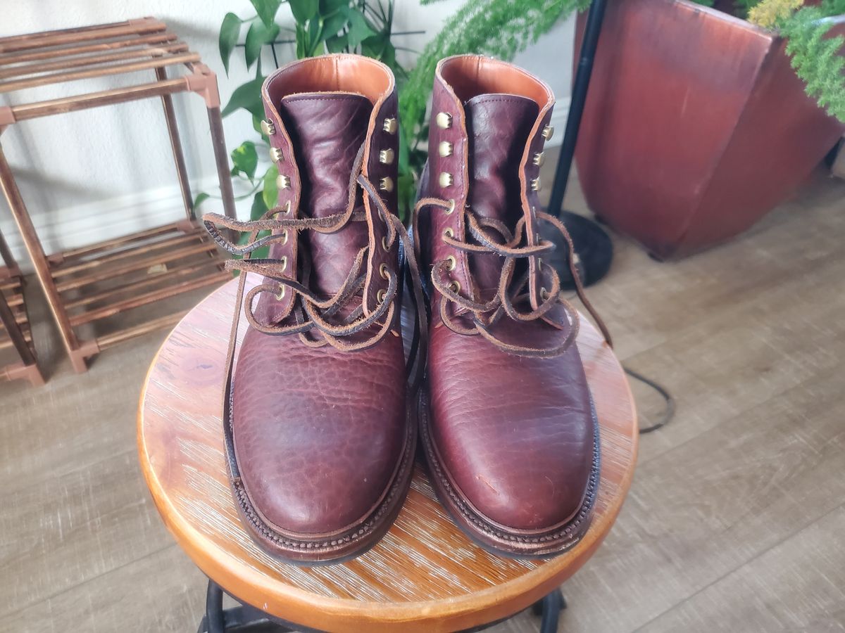 Photo by ma on November 1, 2023 of the Grant Stone Diesel Boot in Seidel Walnut Bison.
