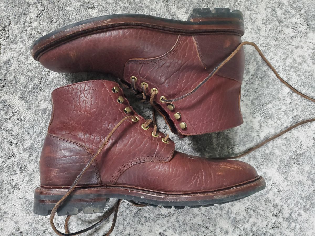 Photo by ma on January 1, 2024 of the Grant Stone Diesel Boot in Seidel Walnut Bison.