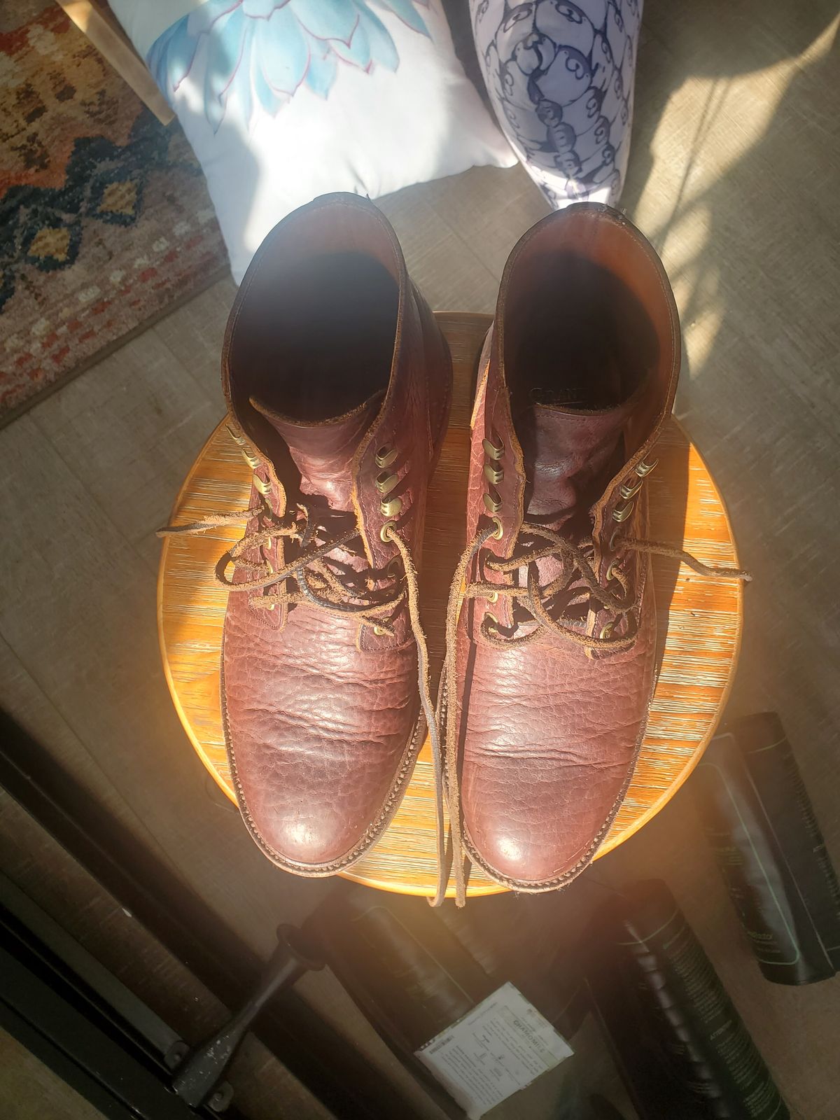 Photo by ma on March 4, 2024 of the Grant Stone Diesel Boot in Seidel Walnut Bison.