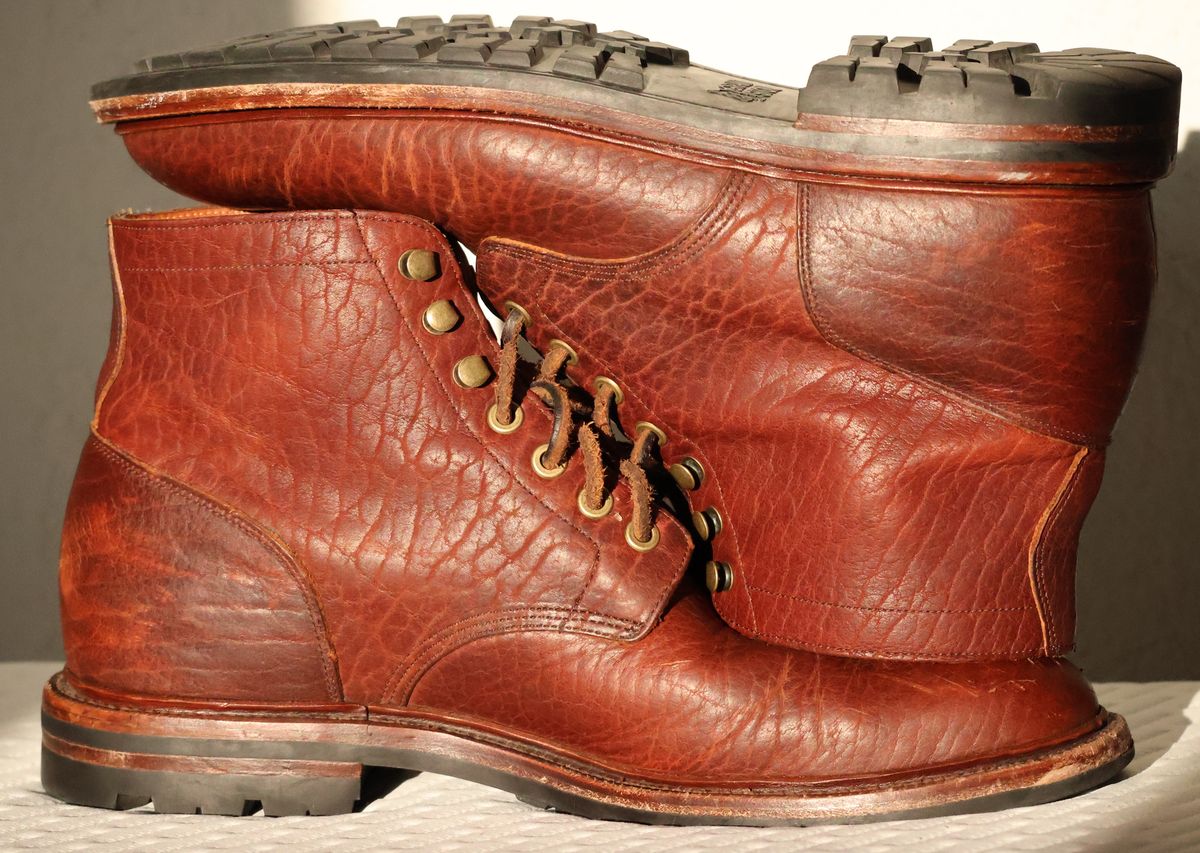Photo by ma on April 3, 2024 of the Grant Stone Diesel Boot in Seidel Walnut Bison.
