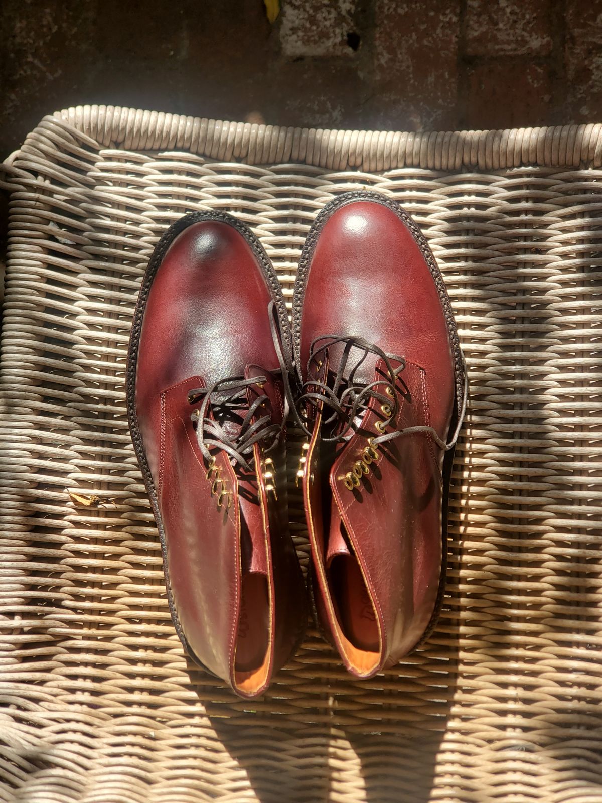 Photo by ma on October 5, 2025 of the Grant Stone Edward Boot in Red Waxed Deer.