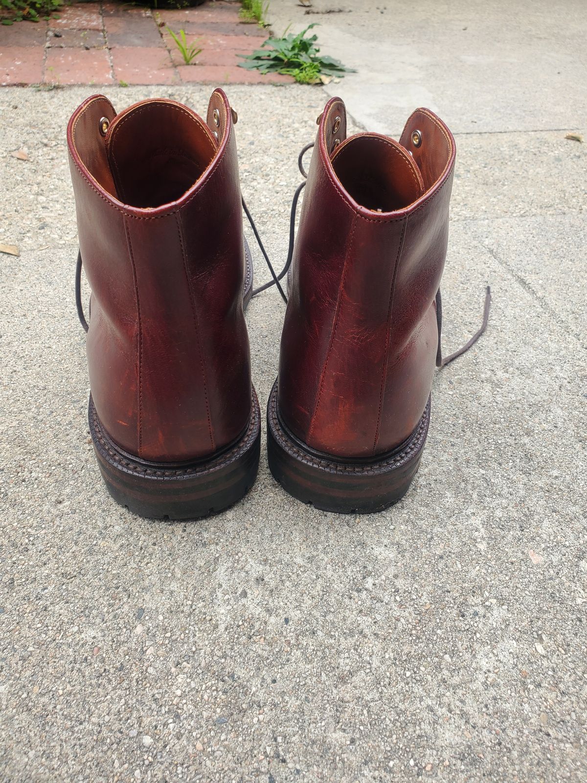 Photo by ma on November 5, 2025 of the Grant Stone Edward Boot in Red Waxed Deer.