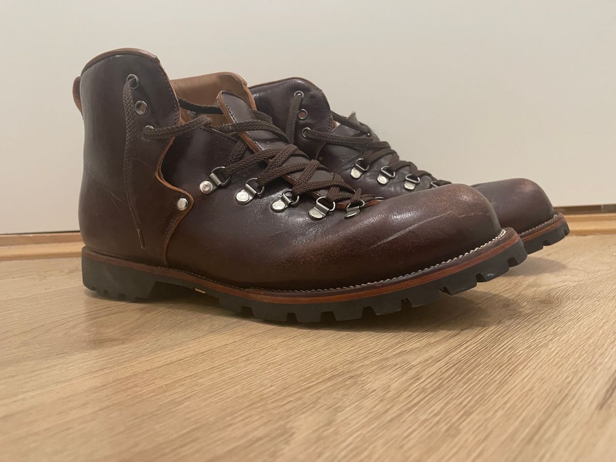 Photo by martining on December 5, 2023 of the Renav HKB - 2415 in Shinki Burgundy Oiled Horsebutt.