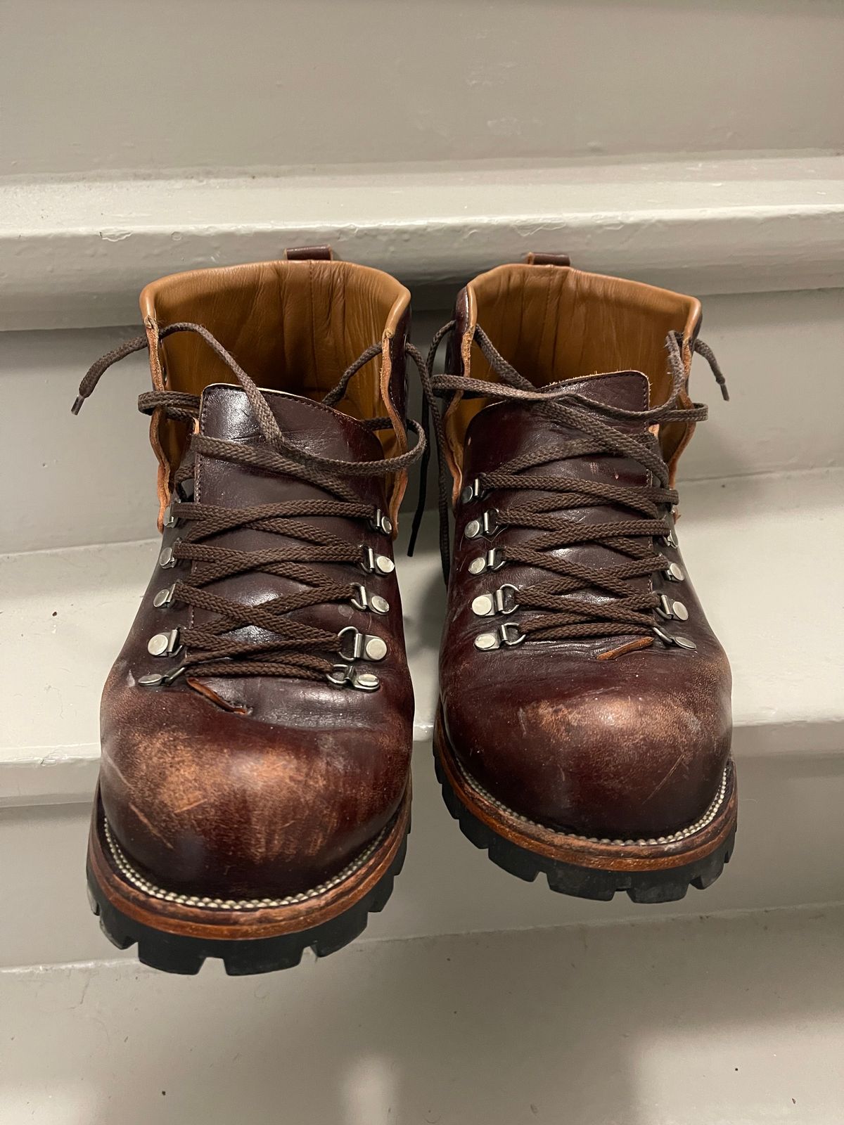 Photo by martining on January 5, 2024 of the Renav HKB - 2415 in Shinki Burgundy Oiled Horsebutt.