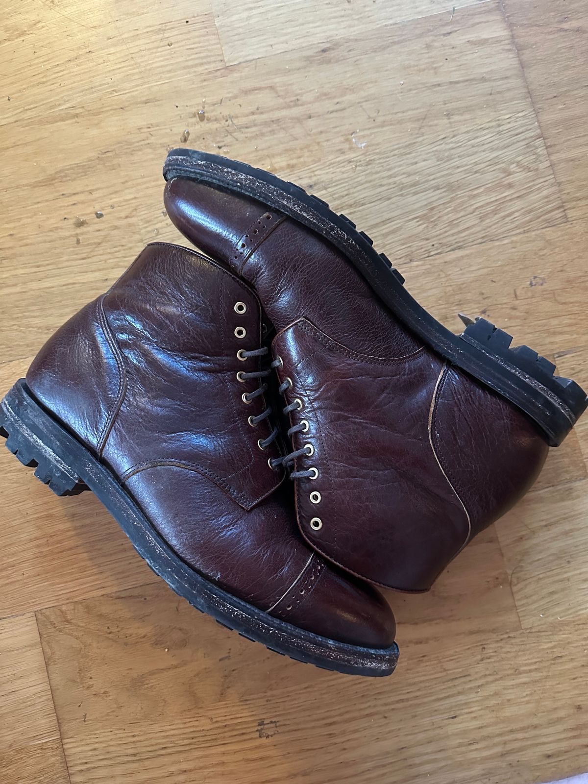 Photo by martining on January 5, 2026 of the Grant Stone Garrison Boot in C.F. Stead Crimson Classic Kudu.