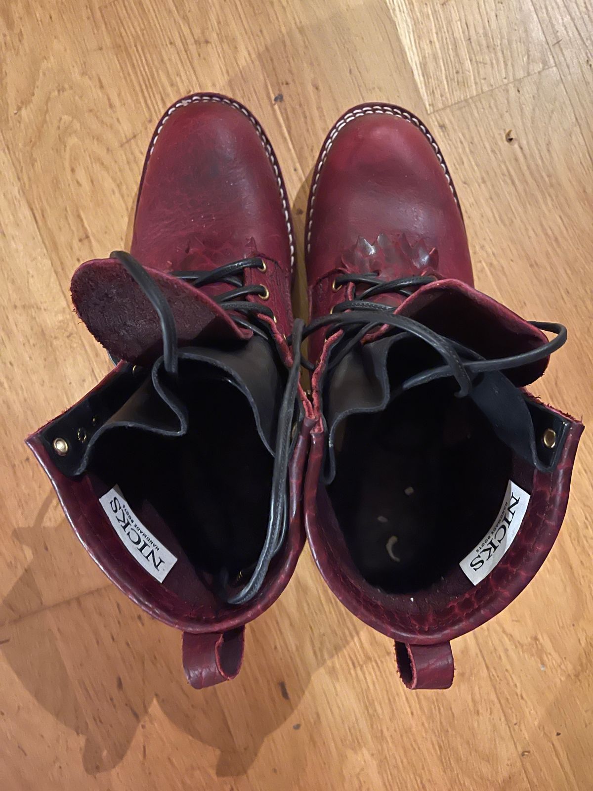 Photo by martining on November 6, 2024 of the Nicks MTO in Law Tanning Oxblood Smooth Shruken Bison.