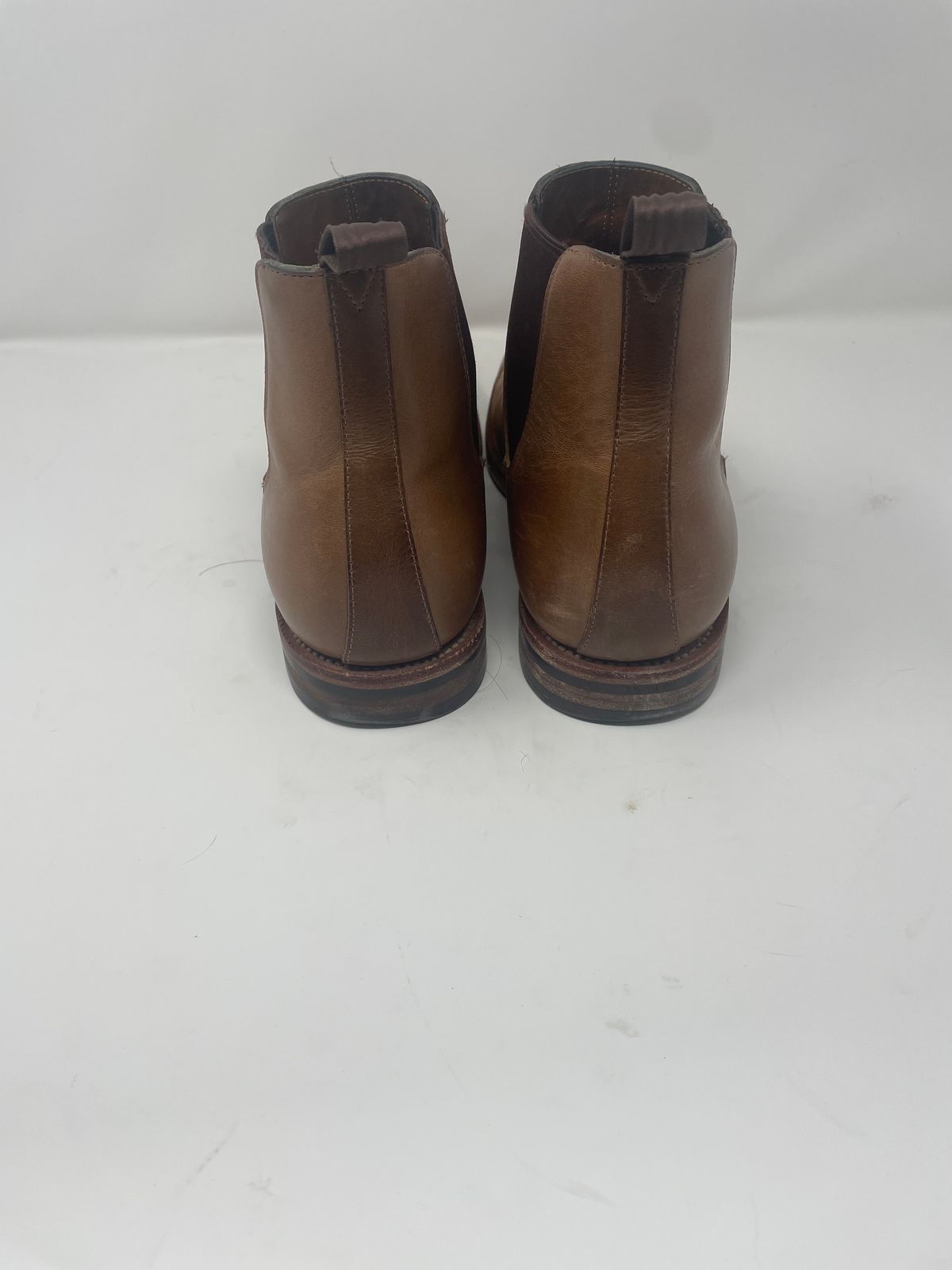 Photo by GeneParmPrivateEye on February 3, 2023 of the Grant Stone Chelsea Boot in Horween Natural Chromexcel.