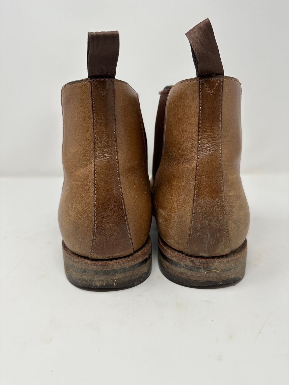 Photo by GeneParmPrivateEye on April 5, 2023 of the Grant Stone Chelsea Boot in Horween Natural Chromexcel.