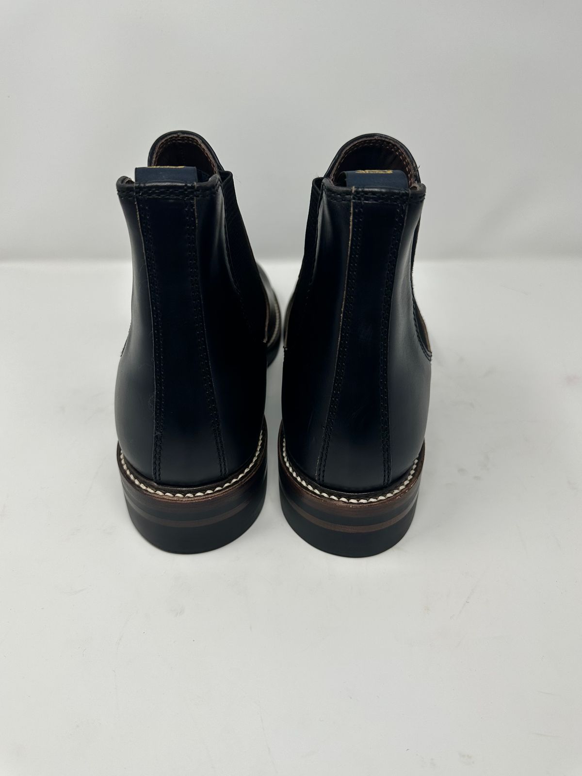 Photo by GeneParmPrivateEye on October 1, 2023 of the John Lofgren Chelsea Boots in Horween Black Chromexcel.