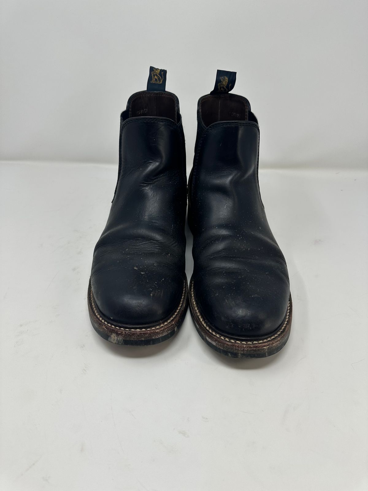 Photo by GeneParmPrivateEye on January 4, 2024 of the John Lofgren Chelsea Boots in Horween Black Chromexcel.