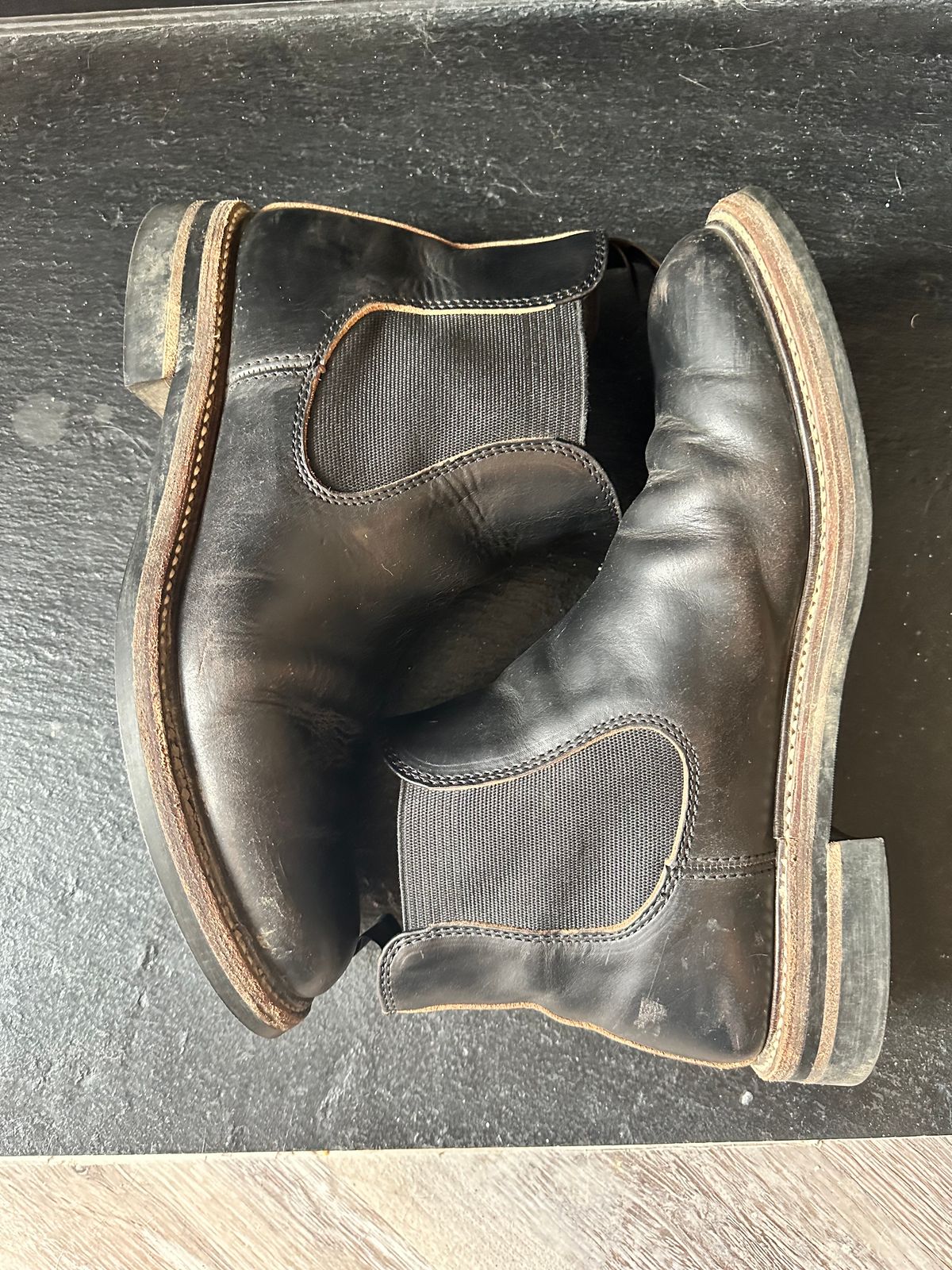 Photo by GeneParmPrivateEye on March 5, 2024 of the John Lofgren Chelsea Boots in Horween Black Chromexcel.