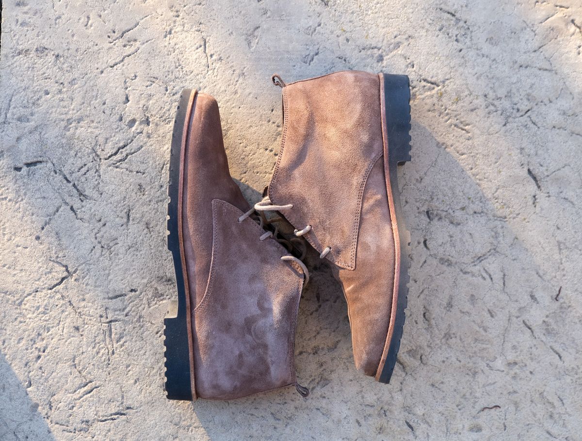 Photo by flyingdutchess on November 5, 2024 of the Ganter Chukka in C.F. Stead Snuff Janus Calf Suede.