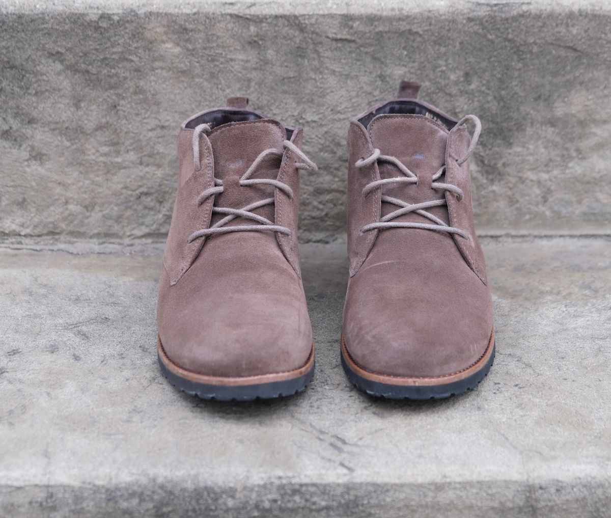 Photo by flyingdutchess on January 2, 2025 of the Ganter Chukka in C.F. Stead Snuff Janus Calf Suede.
