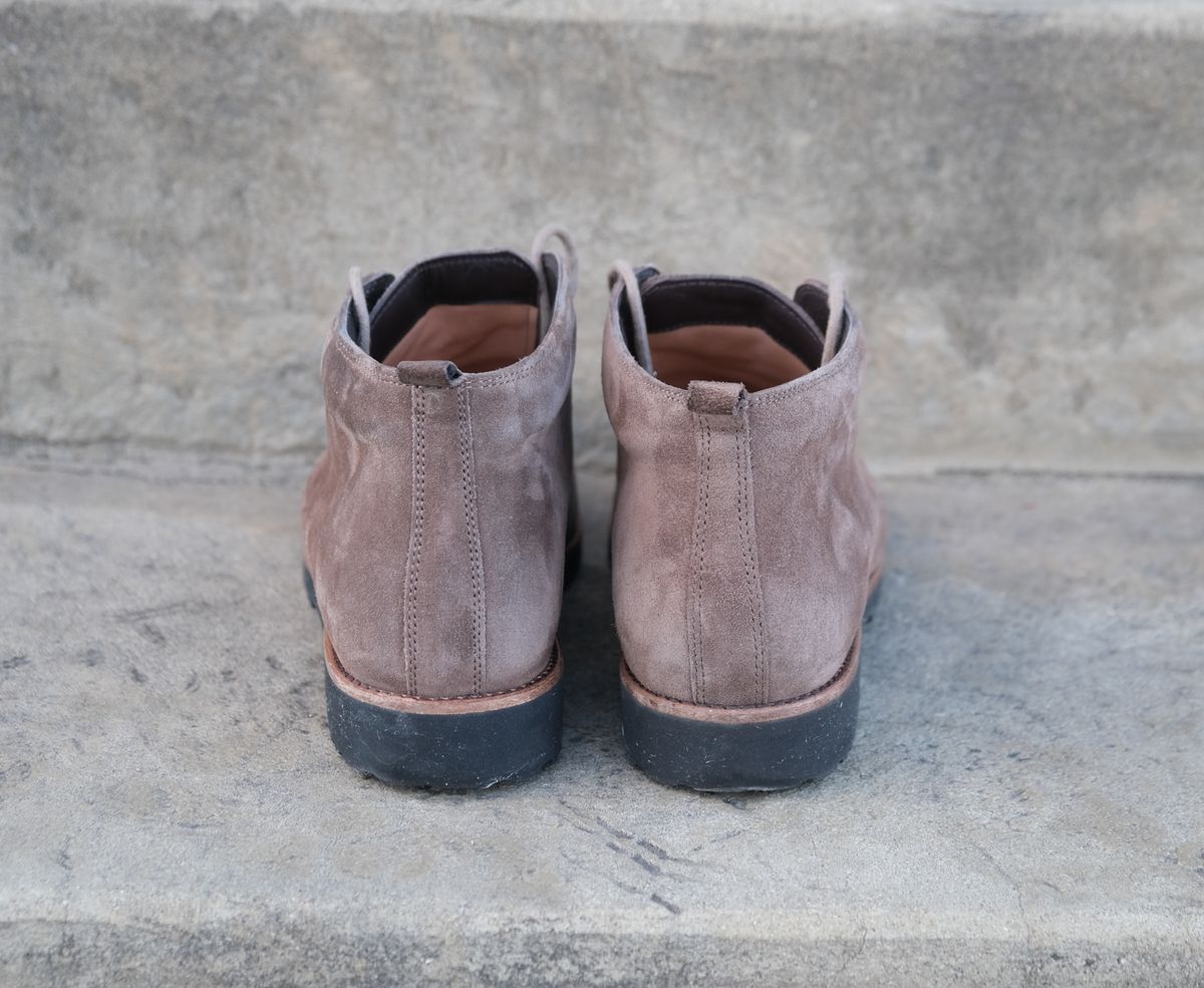 Photo by flyingdutchess on February 27, 2025 of the Ganter Chukka in C.F. Stead Snuff Janus Calf Suede.