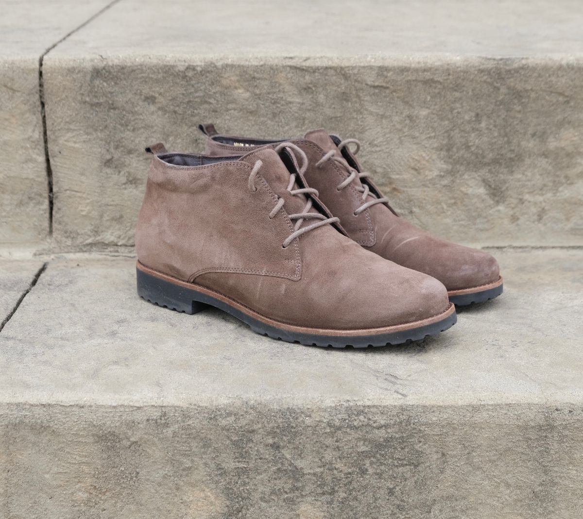 Photo by flyingdutchess on March 28, 2025 of the Ganter Chukka in C.F. Stead Snuff Janus Calf Suede.