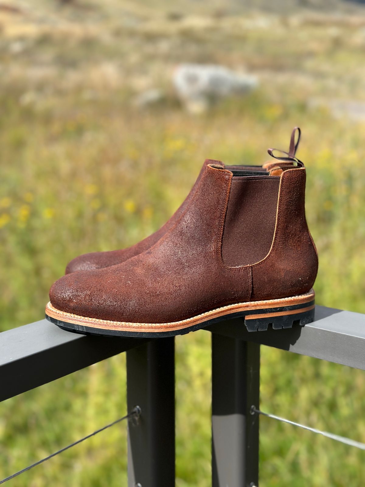 Photo by rbayon on October 3, 2023 of the Grant Stone Chelsea Boot in C.F. Stead Dark Oak Roughout.