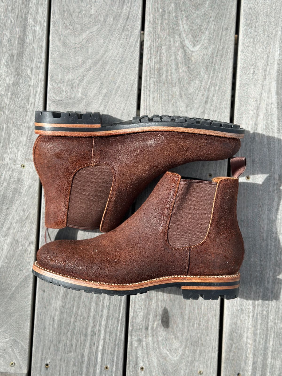 Photo by rbayon on October 3, 2023 of the Grant Stone Chelsea Boot in C.F. Stead Dark Oak Roughout.
