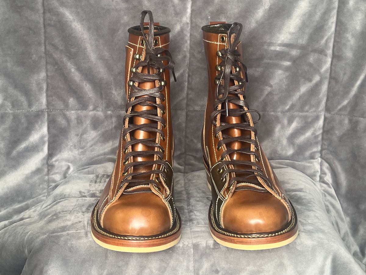 Photo by AlManuel on September 21, 2025 of the Willie's Handmade Boots Pioneer Lace To Toe in Maryam Toscanello TPR Horsebutt.