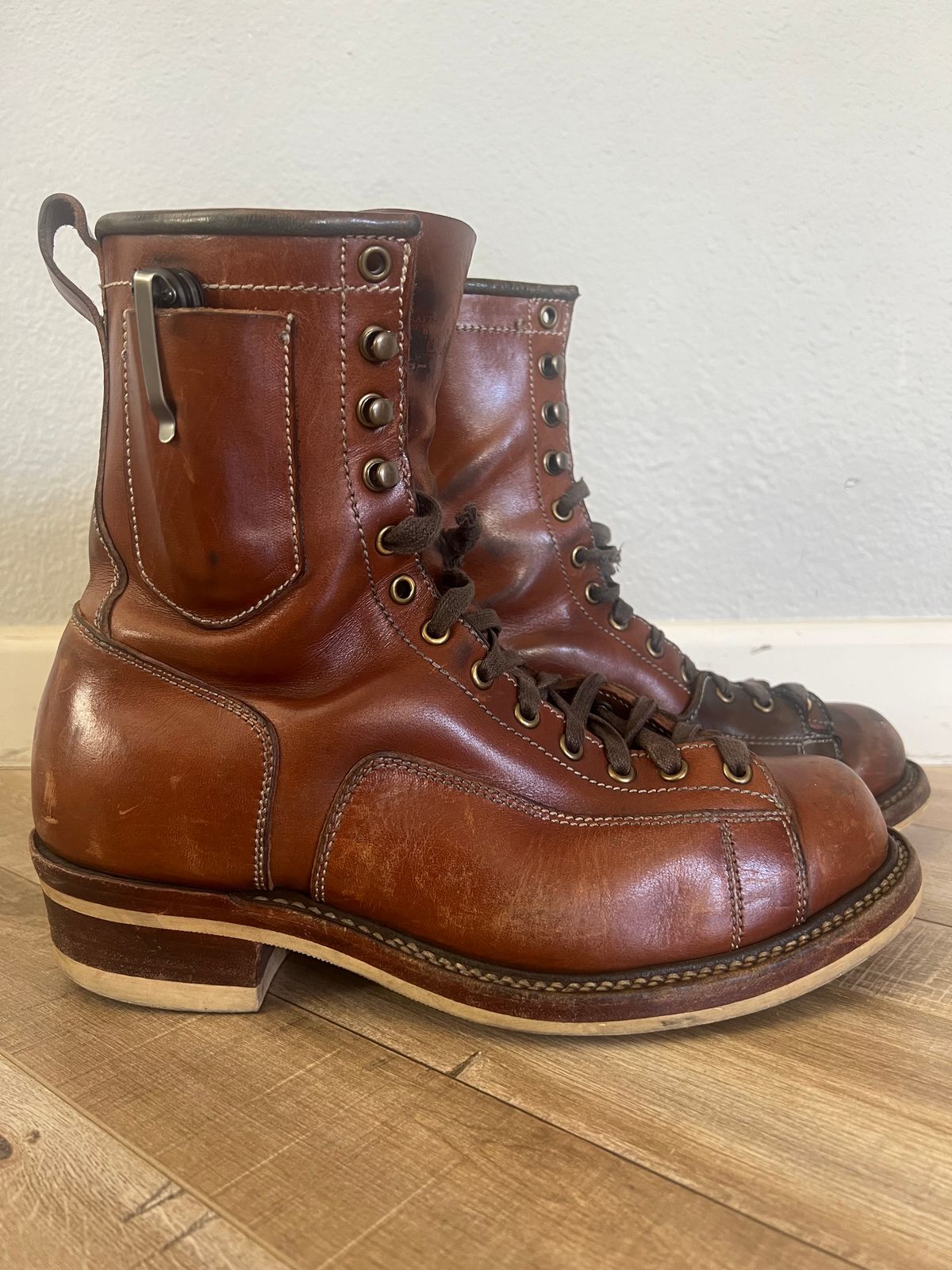 Photo by AlManuel on March 1, 2026 of the Willie's Handmade Boots Pioneer Lace To Toe in Maryam Toscanello TPR Horsebutt.