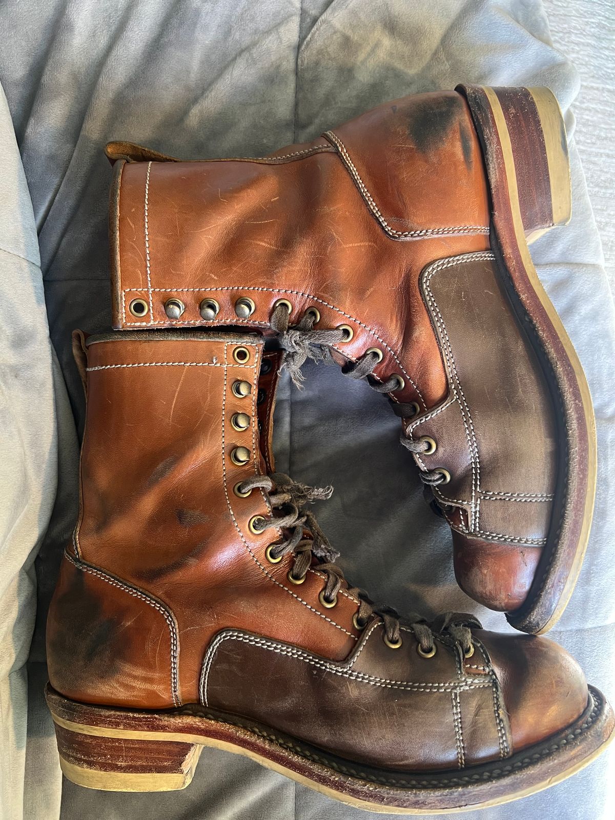 Photo by AlManuel on April 3, 2026 of the Willie's Handmade Boots Pioneer Lace To Toe in Maryam Toscanello TPR Horsebutt.