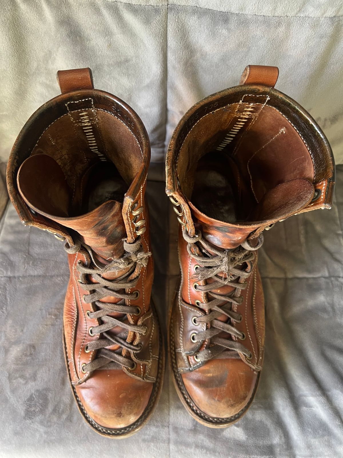 Photo by AlManuel on April 3, 2026 of the Willie's Handmade Boots Pioneer Lace To Toe in Maryam Toscanello TPR Horsebutt.