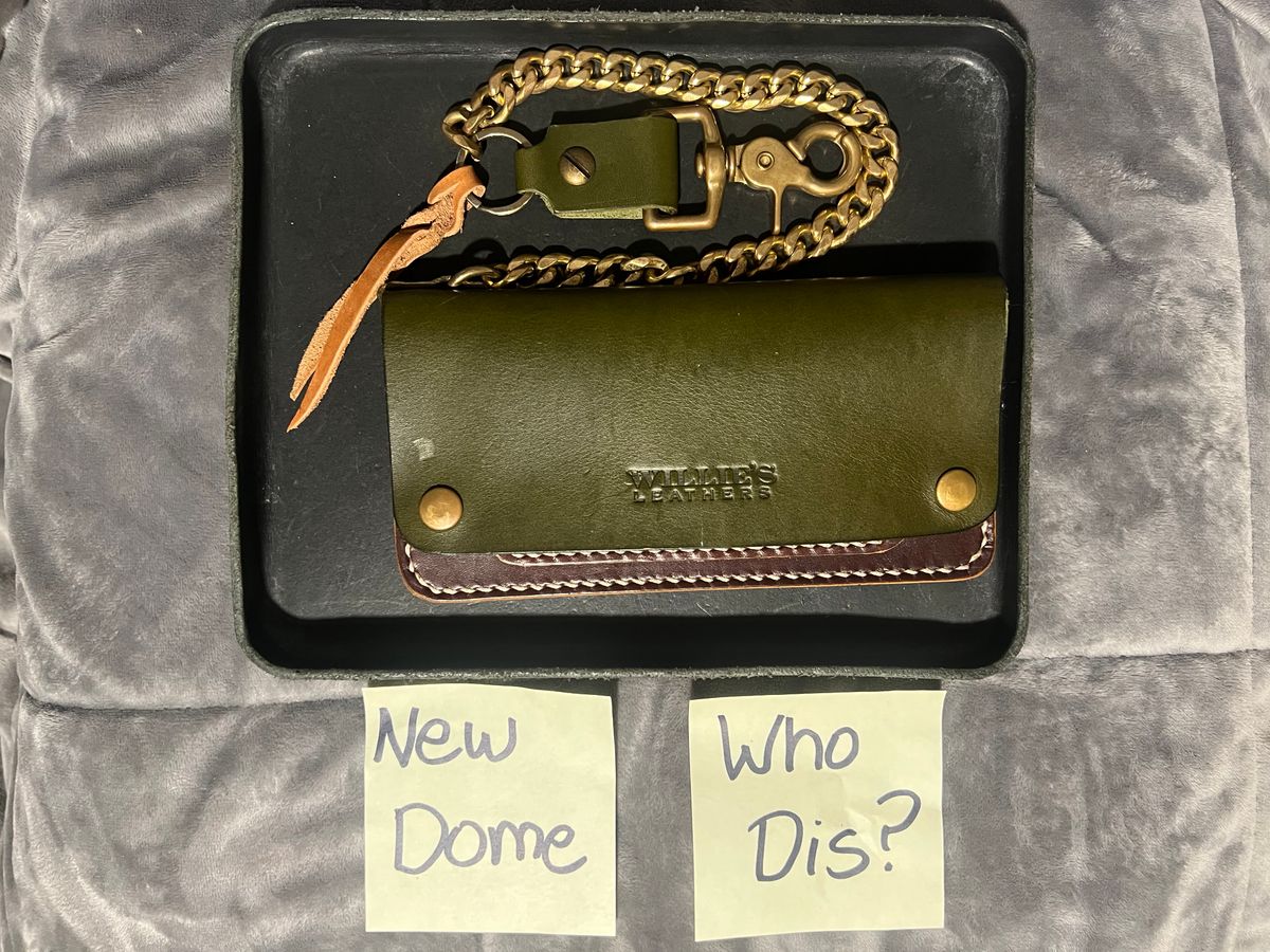 Photo by AlManuel on October 1, 2025 of the Willie's Handmade Boots Biker Wallet in Badalassi Carlo Oliva Minerva.