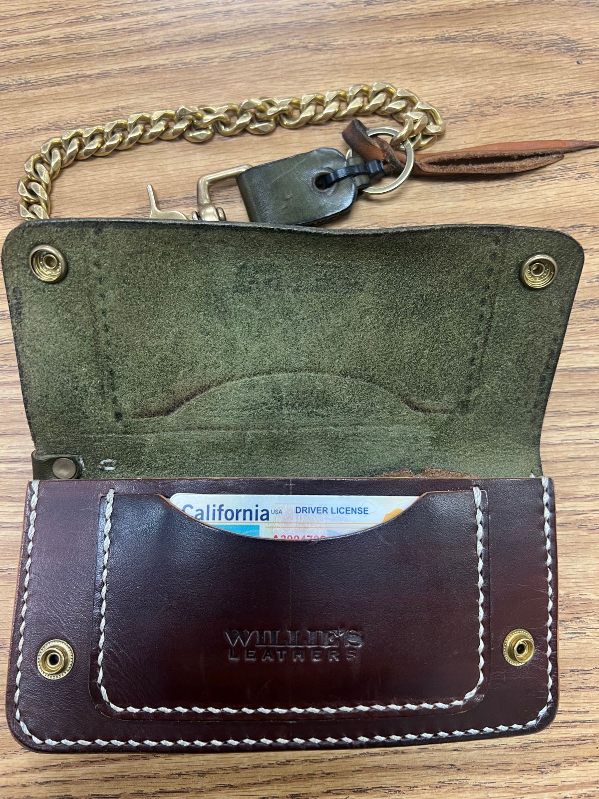 Photo by AlManuel on December 3, 2025 of the Willie's Handmade Boots Biker Wallet in Badalassi Carlo Oliva Minerva.