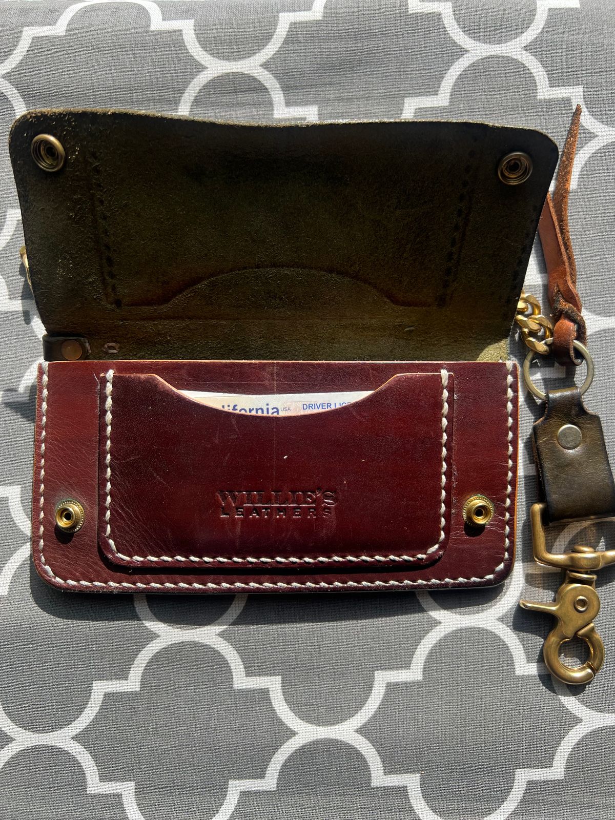 Photo by AlManuel on April 3, 2026 of the Willie's Handmade Boots Biker Wallet in Badalassi Carlo Oliva Minerva.