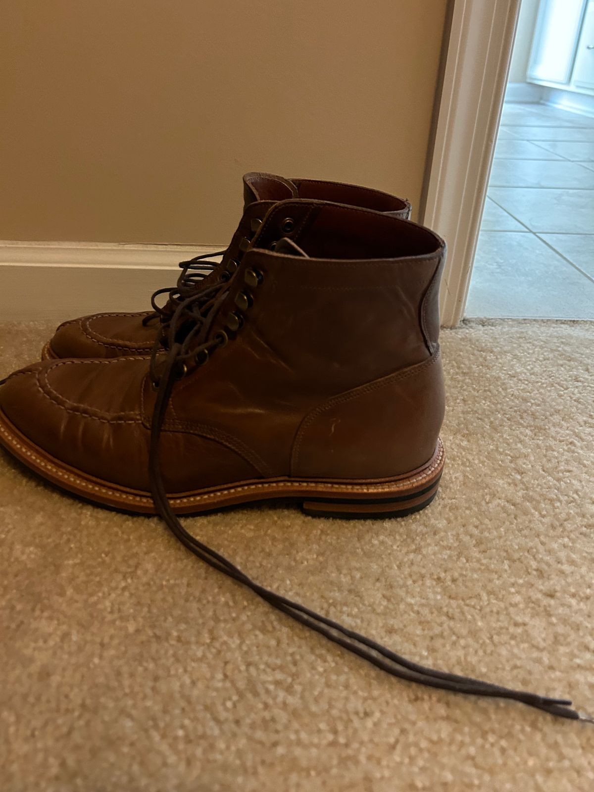 Photo by natjow on November 5, 2023 of the Grant Stone Ottawa Boot in Horween Dune Chromexcel.