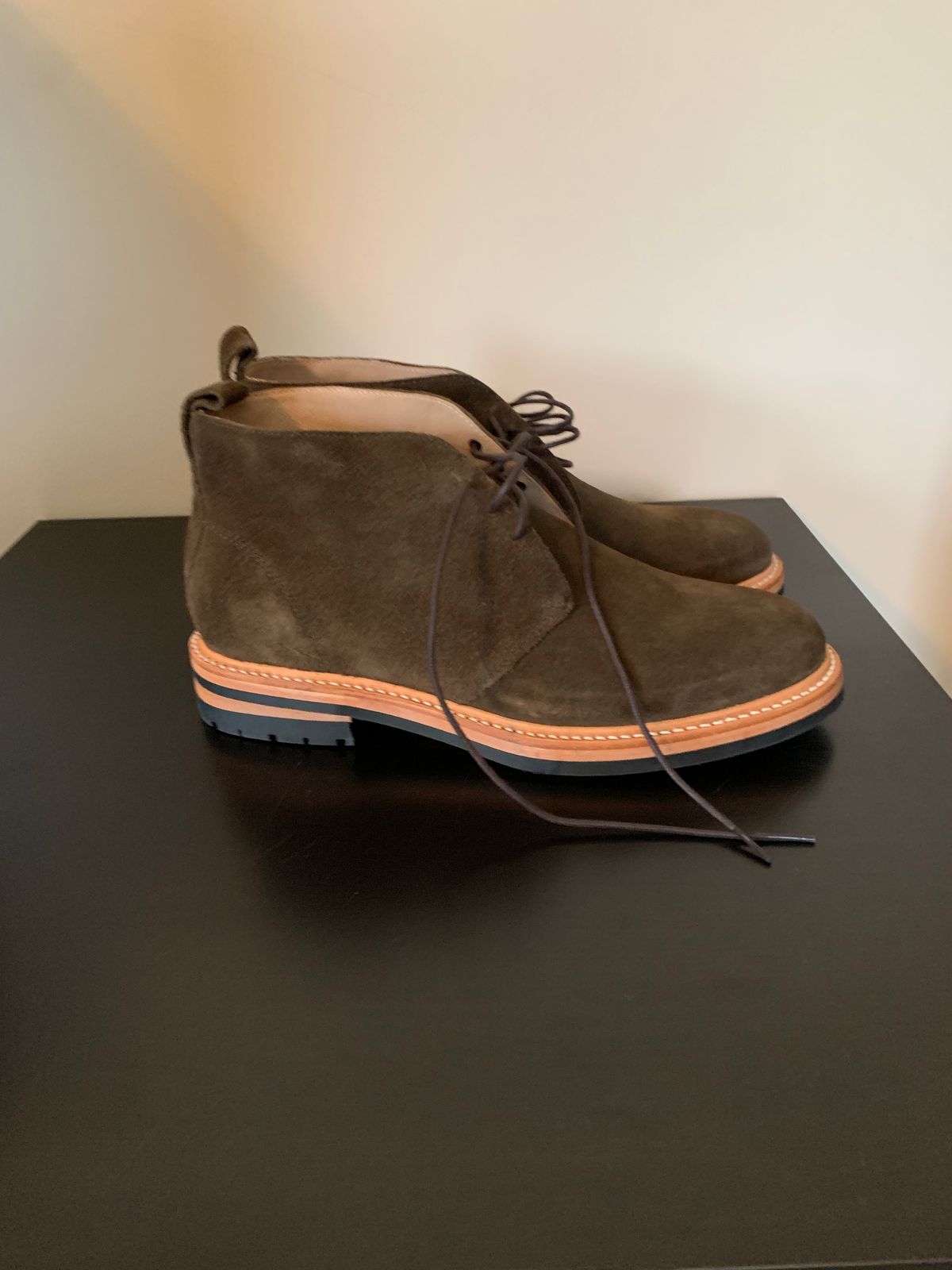 Photo by natjow on October 1, 2022 of the Taylor Stitch Unlisted Model in Olive Suede.
