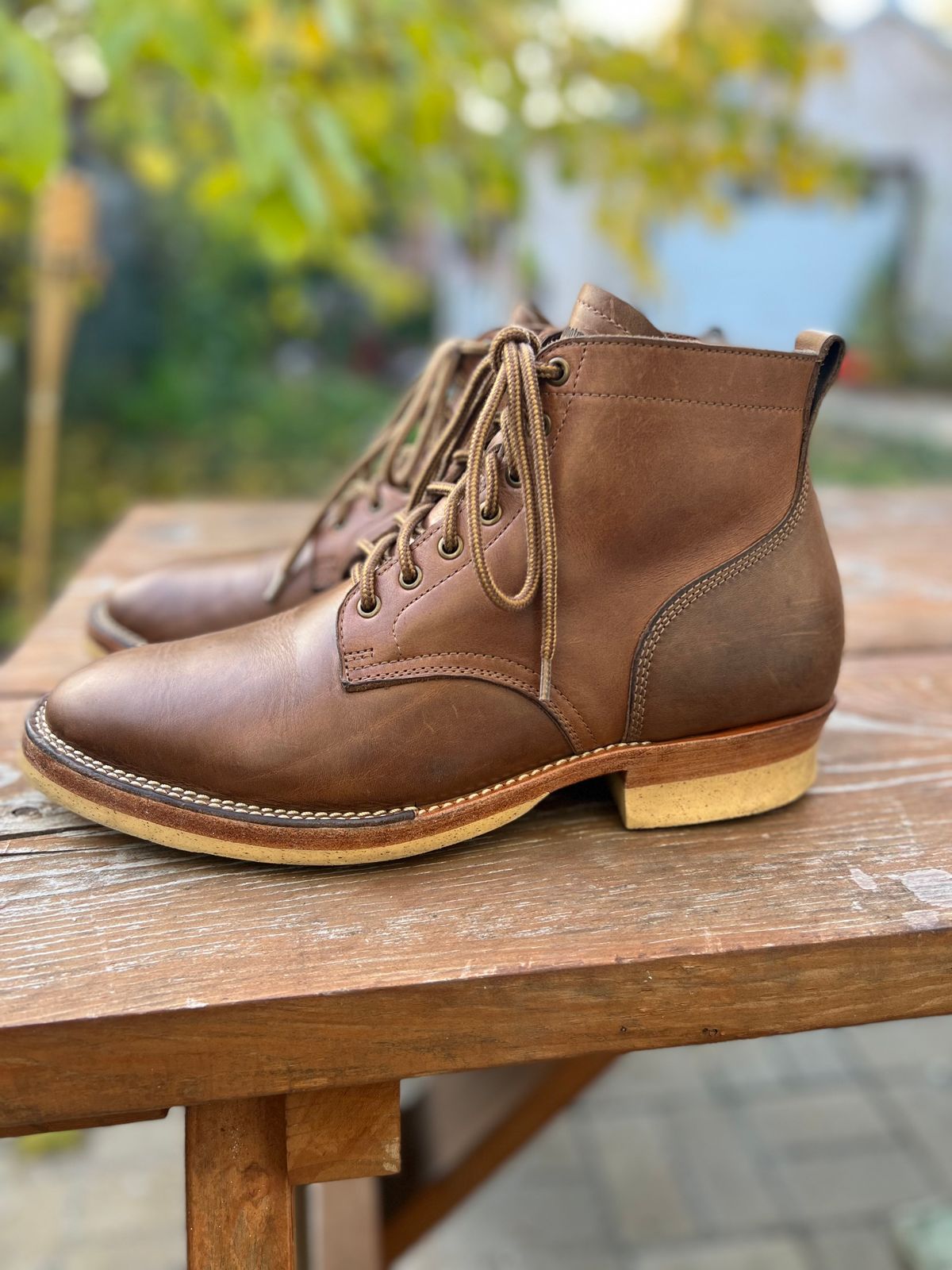 Photo by Rivera on November 4, 2022 of the Monroe Unlisted Model in Horween Natural Chromexcel.