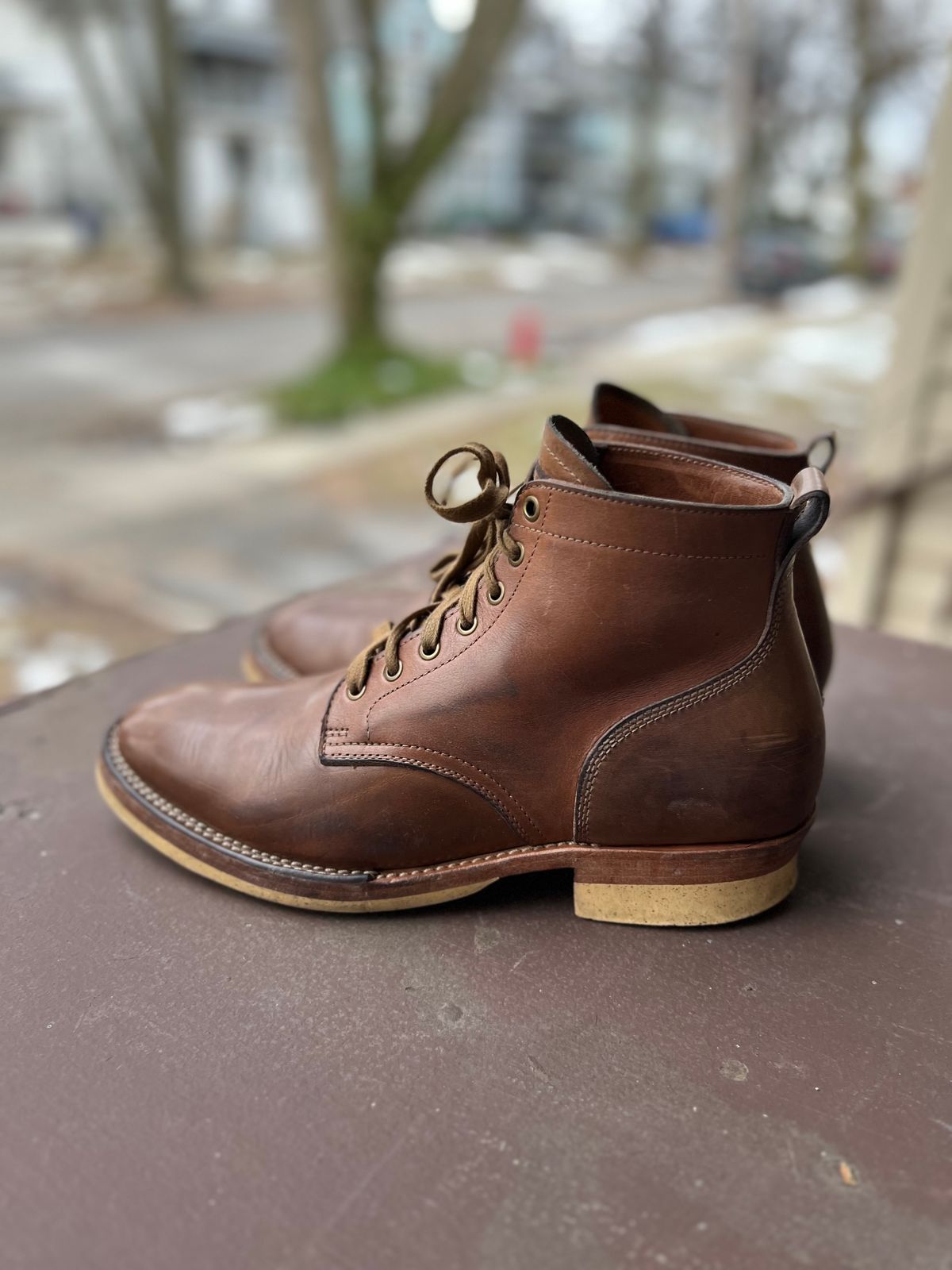 Photo by Rivera on February 5, 2023 of the Monroe Unlisted Model in Horween Natural Chromexcel.