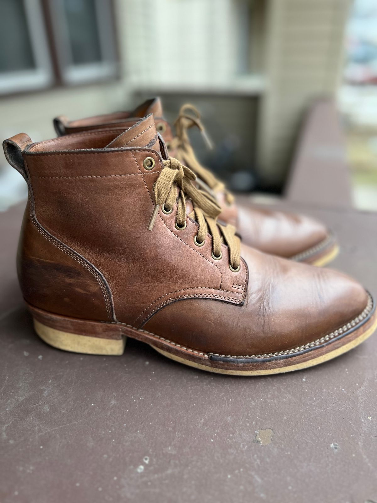 Photo by Rivera on February 5, 2023 of the Monroe Unlisted Model in Horween Natural Chromexcel.