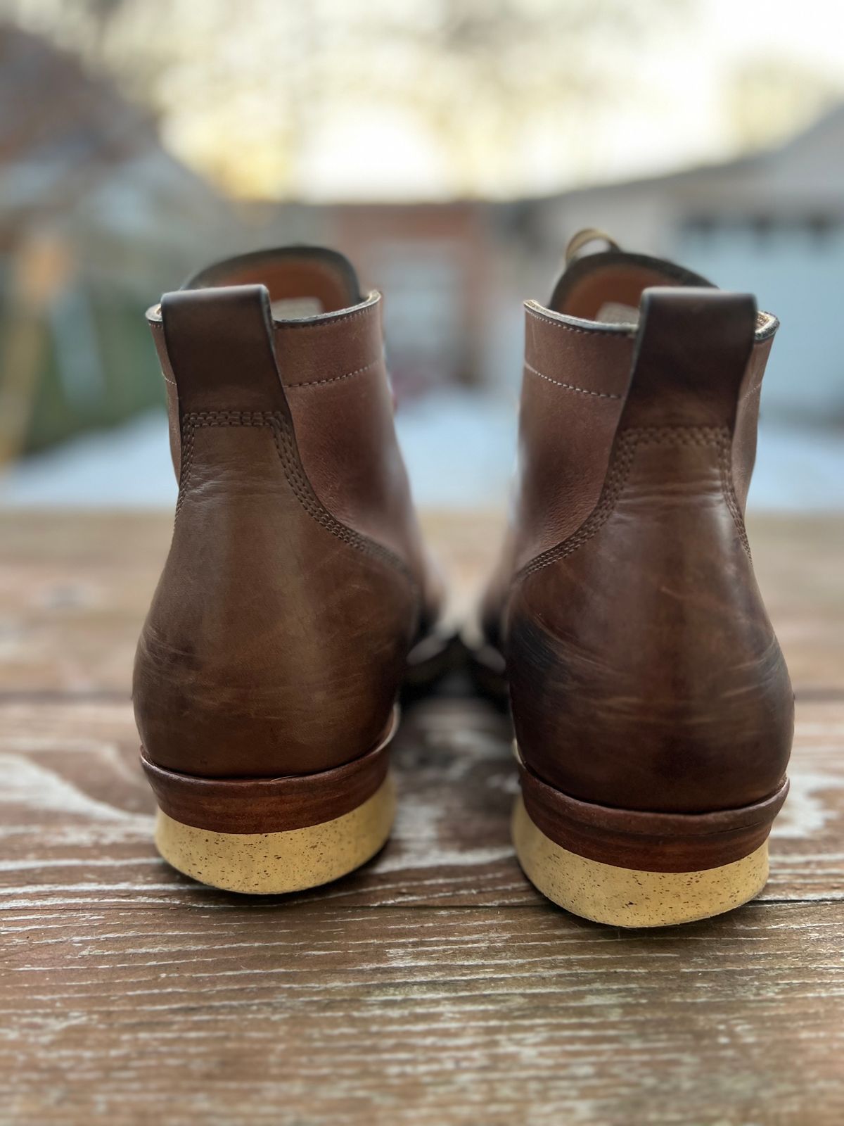 Photo by Rivera on March 5, 2023 of the Monroe Unlisted Model in Horween Natural Chromexcel.