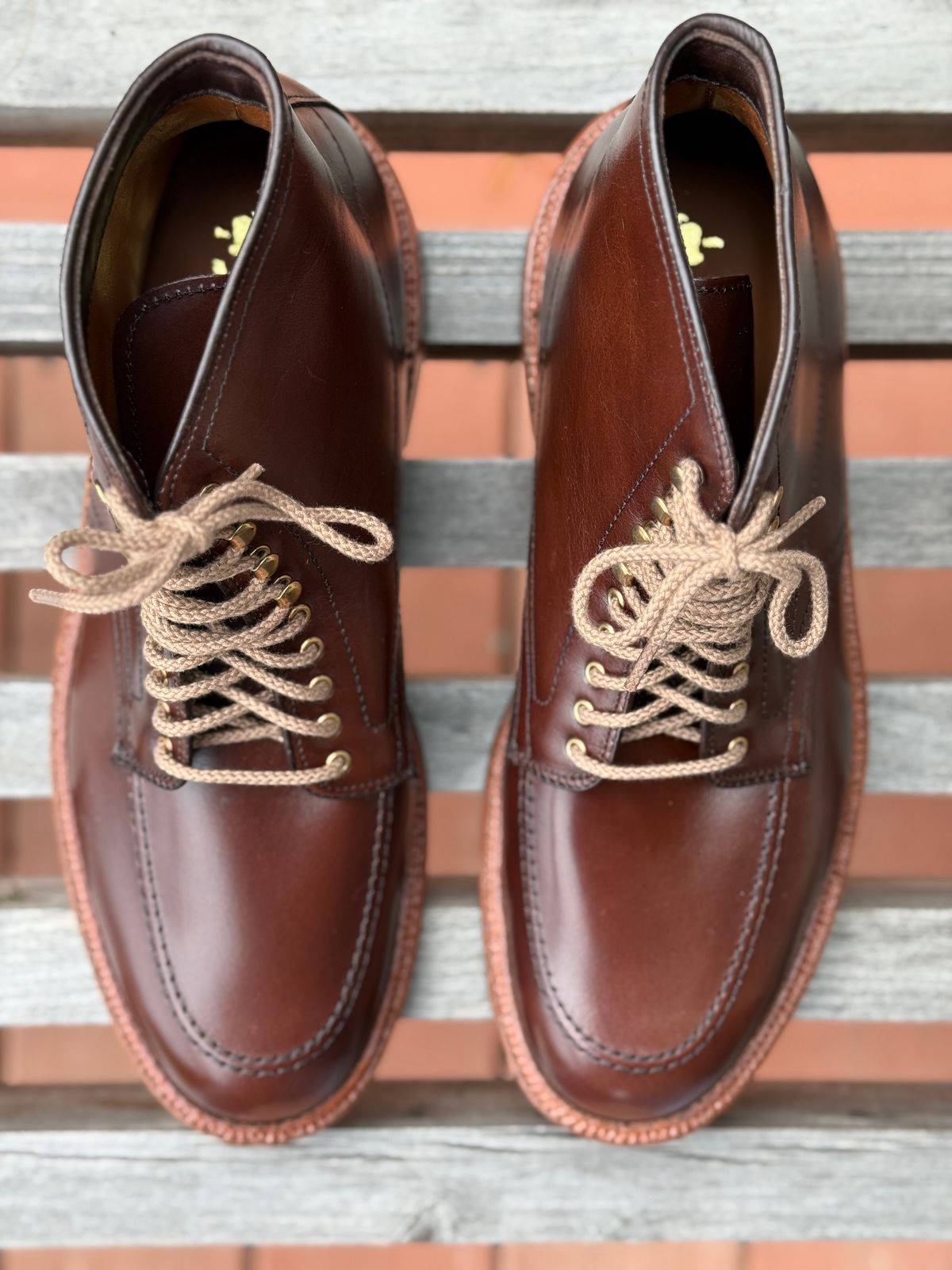 Photo by bootsnpoems on October 1, 2025 of the Alden Stitchdown Otis Indy in Brown Calfskin.