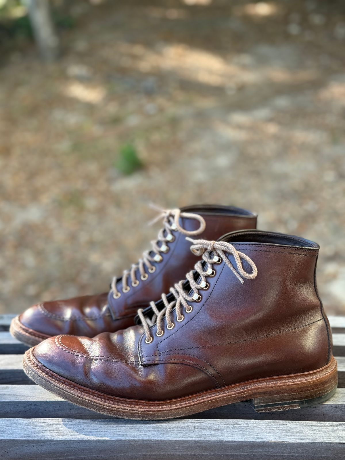 Photo by bootsnpoems on November 1, 2025 of the Alden Stitchdown Otis Indy in Brown Calfskin.