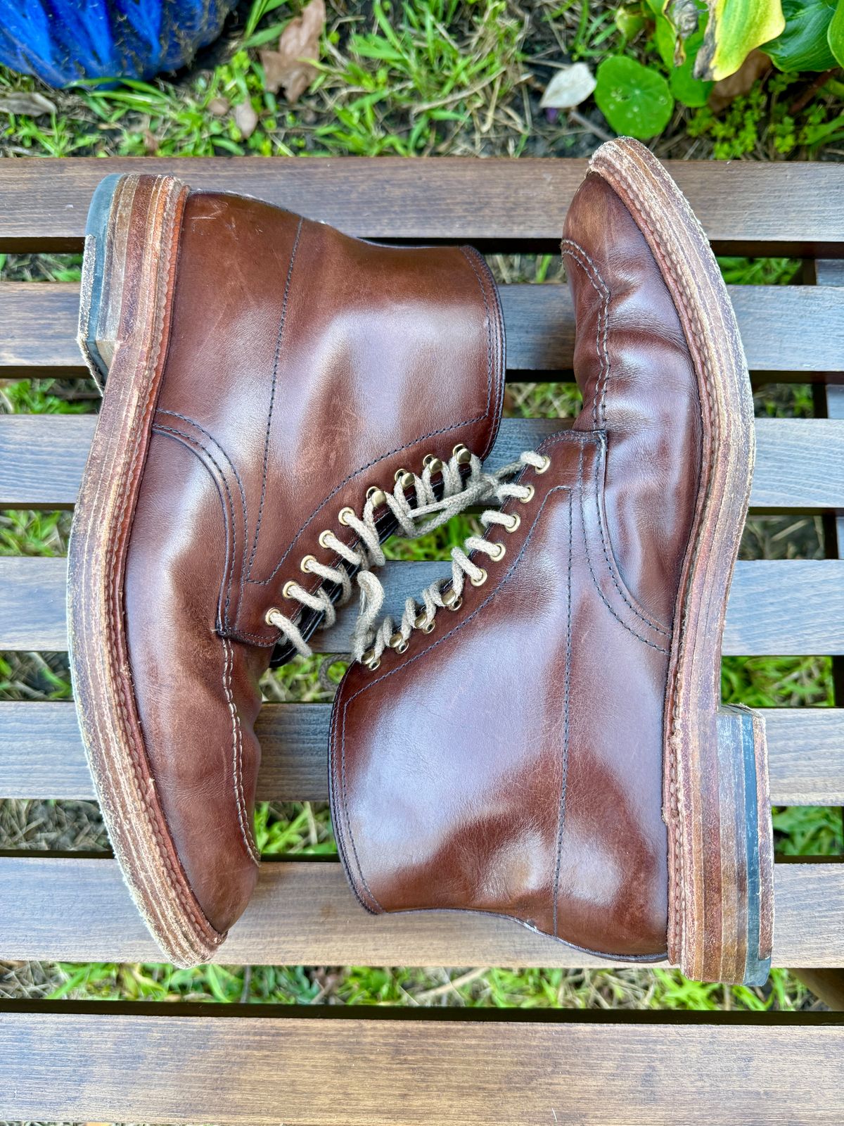 Photo by bootsnpoems on February 4, 2026 of the Alden Stitchdown Otis Indy in Brown Calfskin.