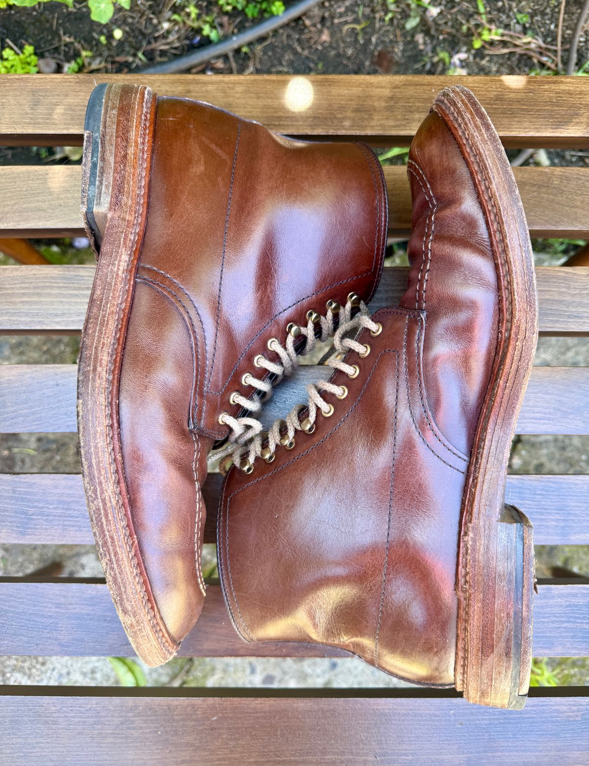 Photo by bootsnpoems on April 2, 2026 of the Alden Stitchdown Otis Indy in Brown Calfskin.