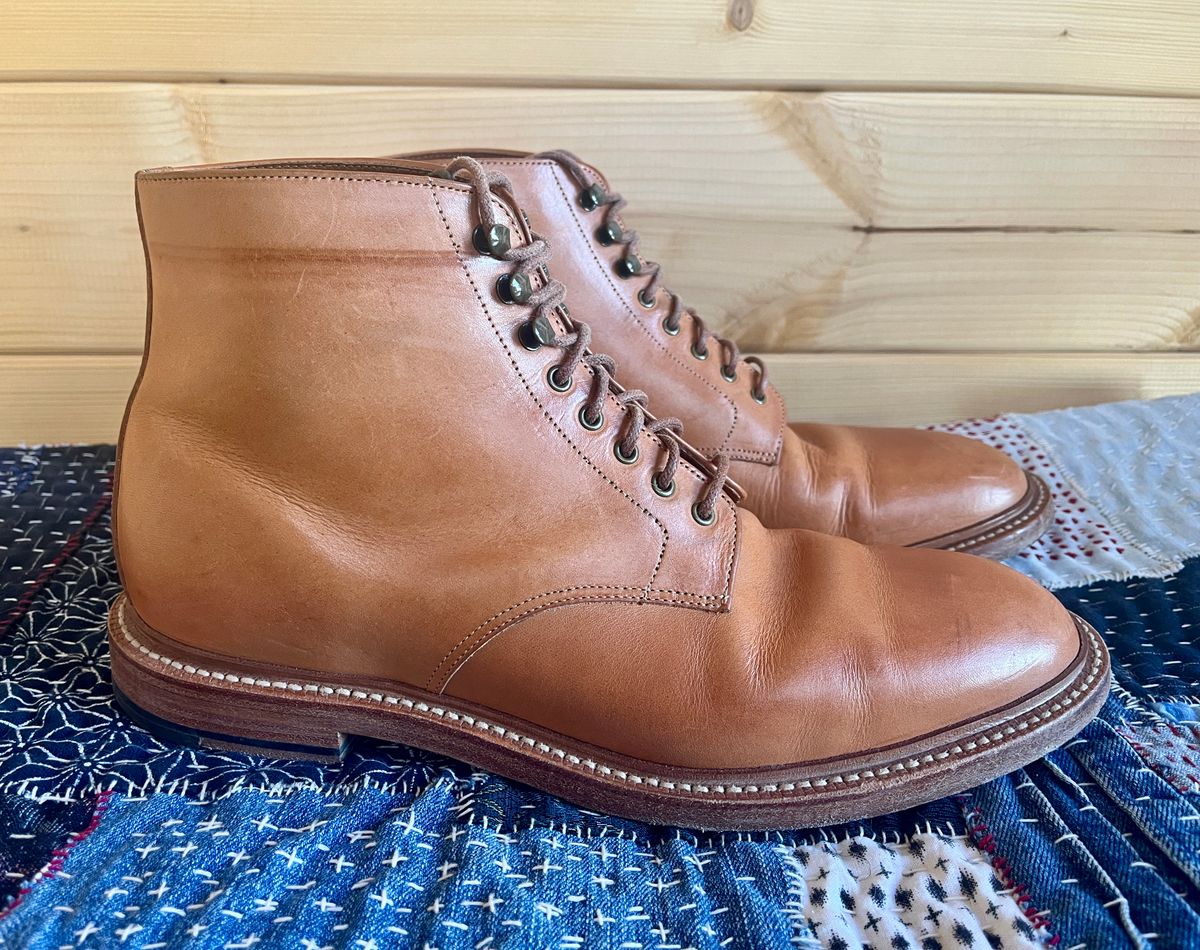 Photo by bootsnpoems on November 3, 2024 of the Grant Stone Edward Boot in Badalassi Carlo Natural Minerva.