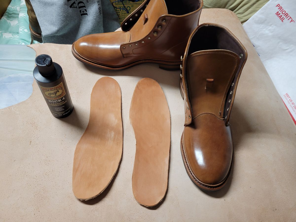 Photo by manowar on November 6, 2023 of the Allen Edmonds Higgins Mill in Horween Natural Shell Cordovan.