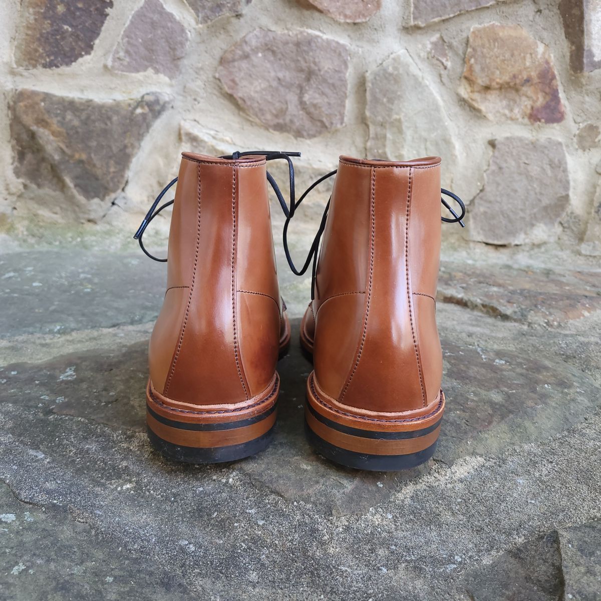 Photo by manowar on November 5, 2023 of the Allen Edmonds Higgins Mill in Horween Natural Shell Cordovan.