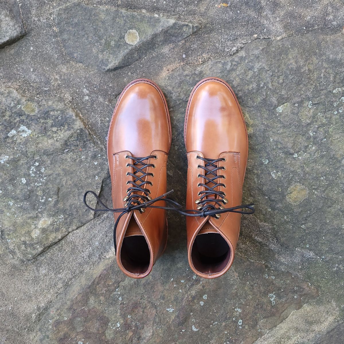Photo by manowar on November 5, 2023 of the Allen Edmonds Higgins Mill in Horween Natural Shell Cordovan.