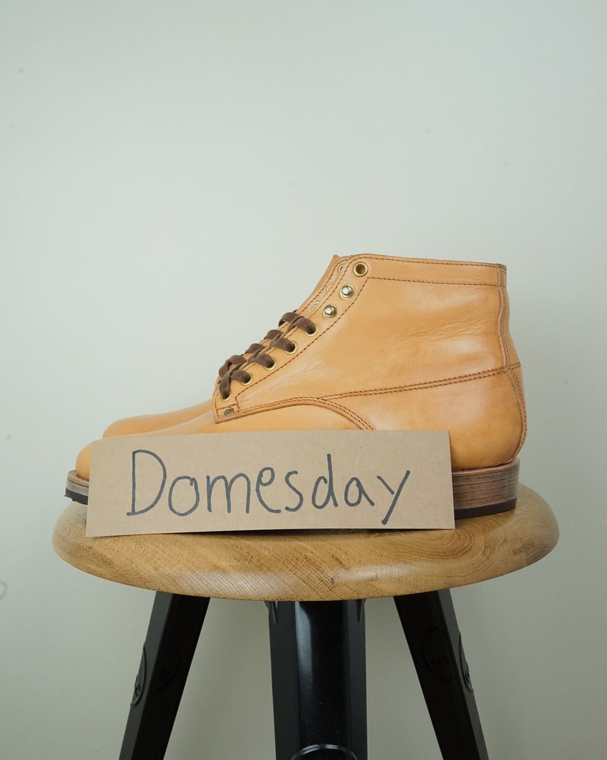 Photo by germanshoeguy on October 1, 2024 of the Self-Made Service Boot Model Stacy in Conceria Walpier Natural Buttero.