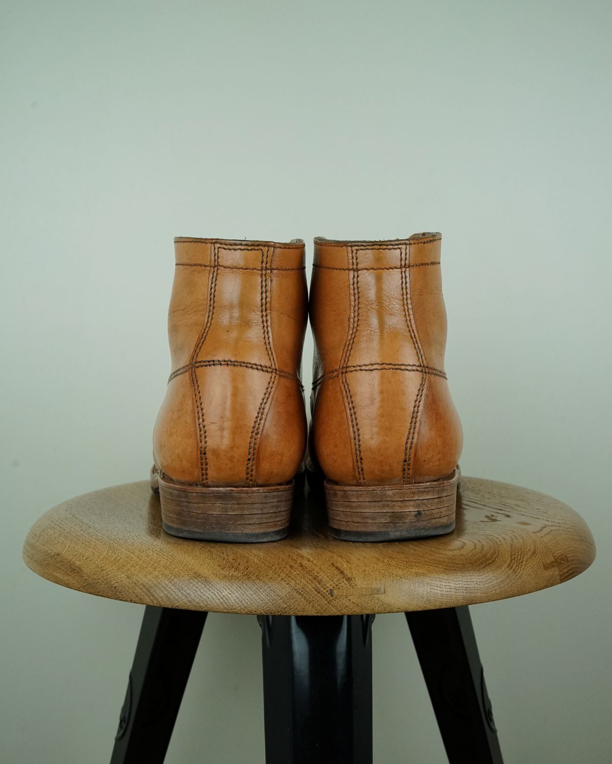 Photo by germanshoeguy on March 4, 2025 of the Self-Made Service Boot Model Stacy in Conceria Walpier Natural Buttero.